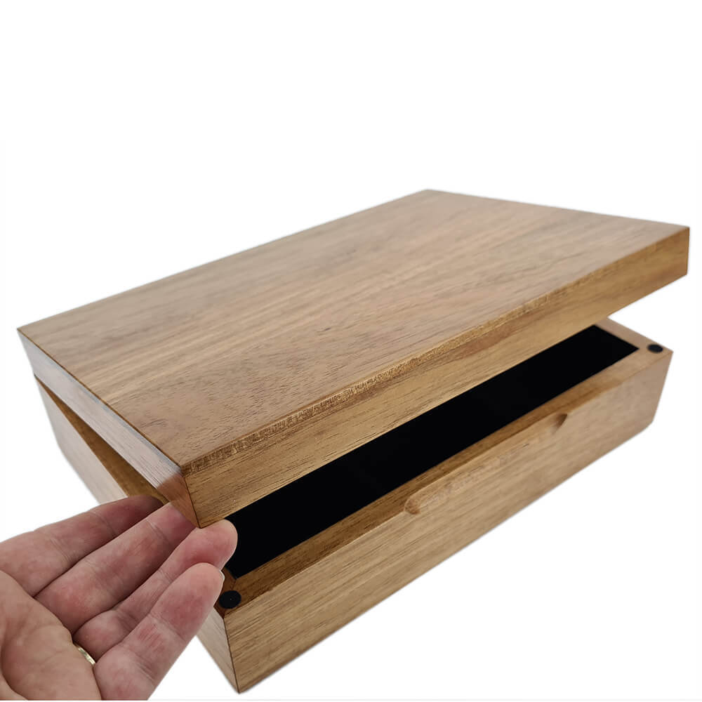 Tasmanian Blackwood Medium Jewellery Box Fitted with Dividers Large View