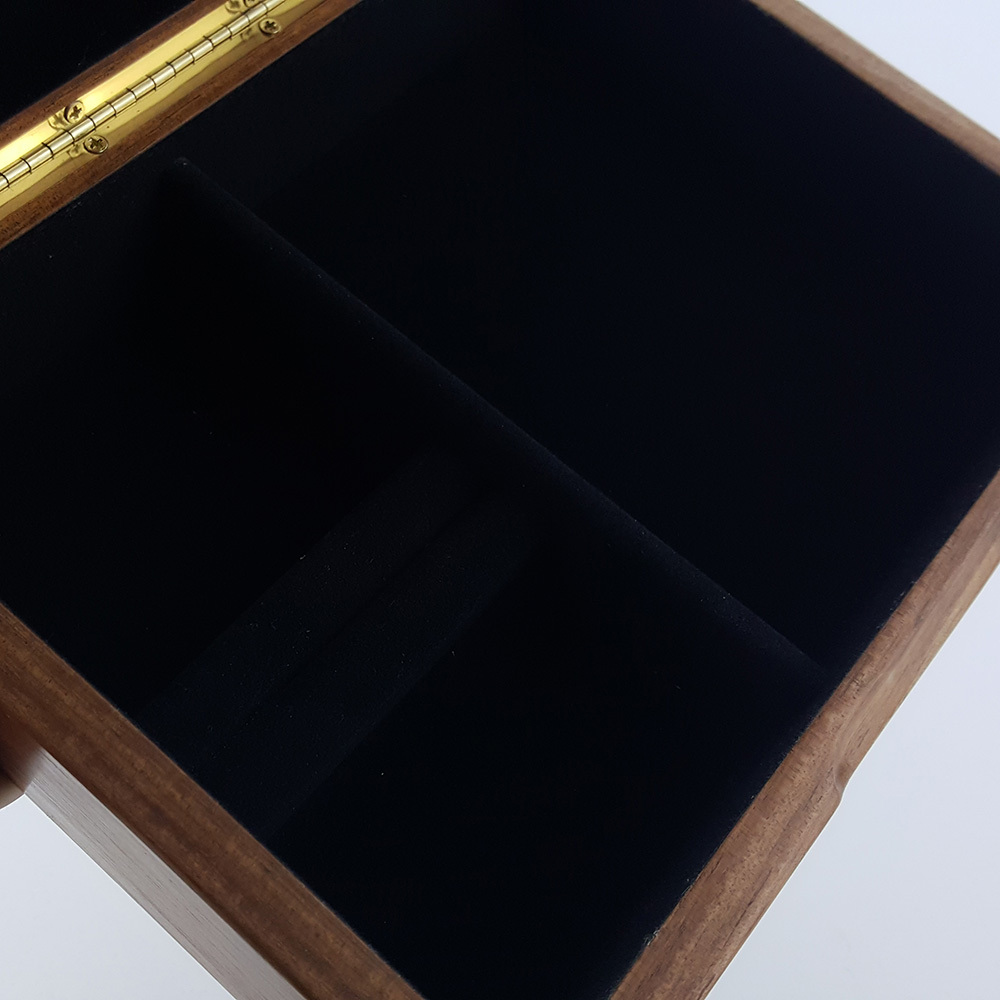 Tasmanian Blackwood Jewel Box Fitted with Dividers Large View